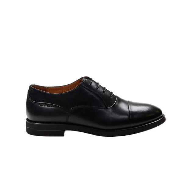 Calvin 8 Black